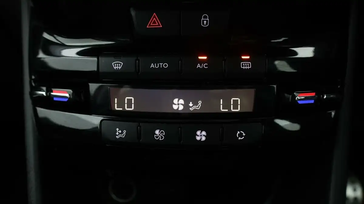 2019-peugeot-2008-suv-12-puretech-gt-line-110bhp-eat6-big-11