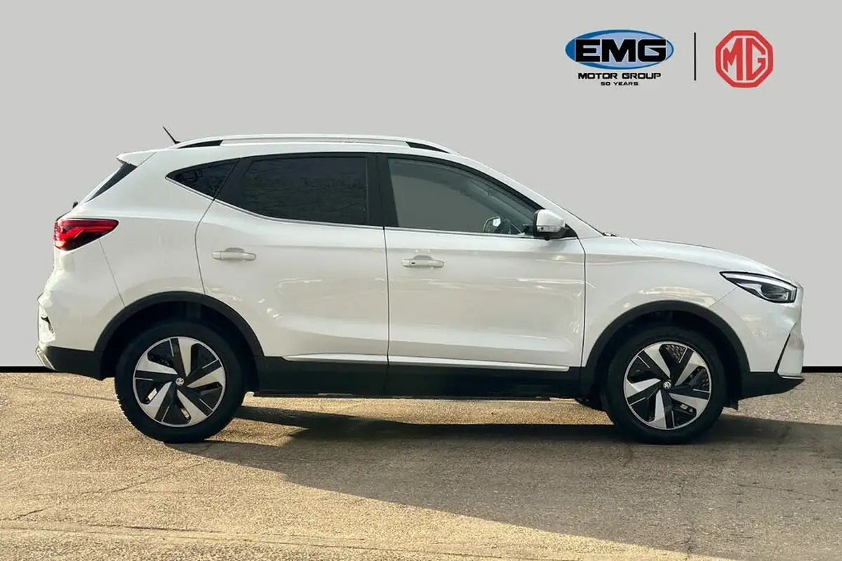 2024-mg-zs-suv-e-trophy-connect-ev-176ps-big-2