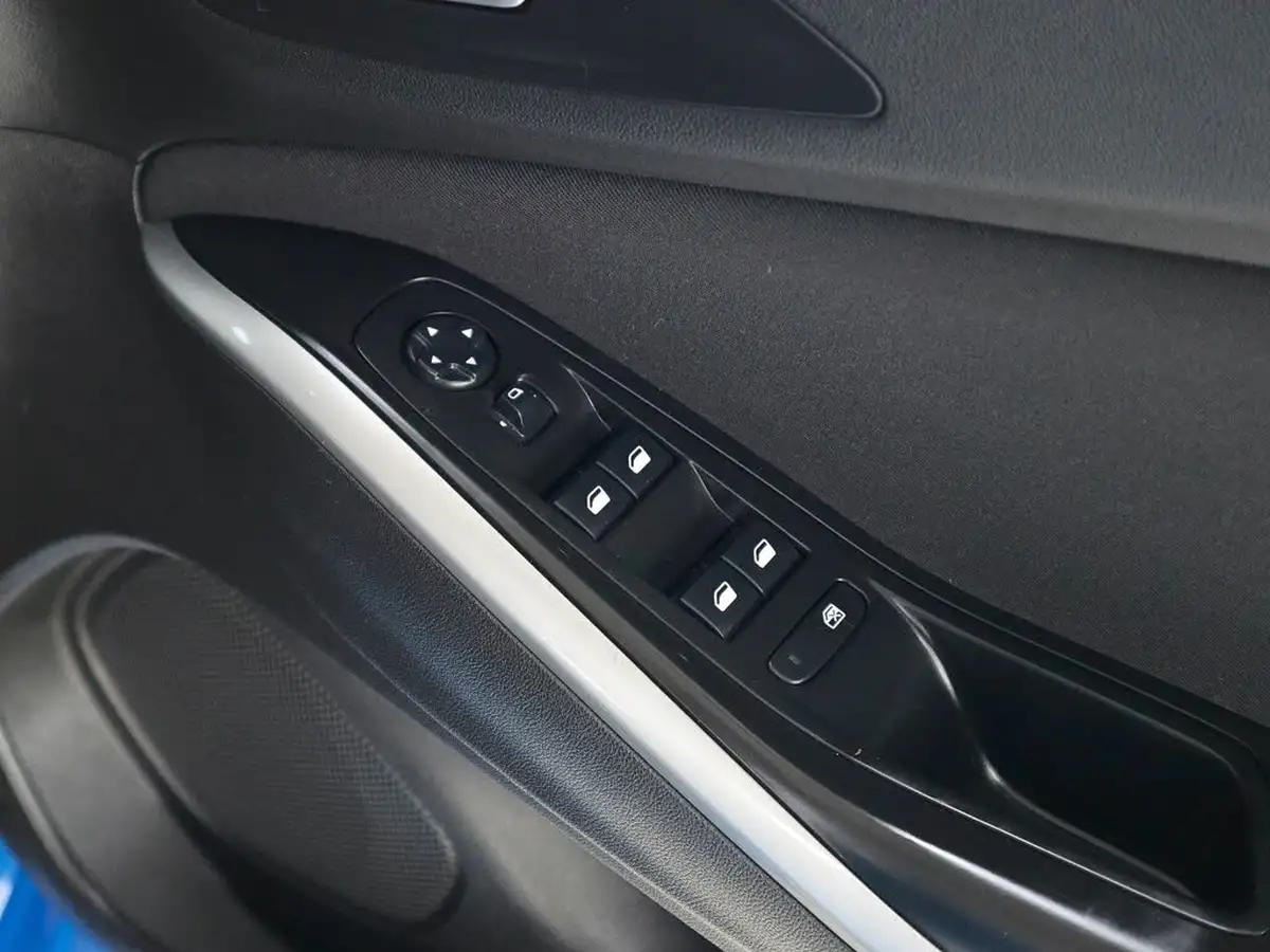 2018-vauxhall-grandland-x-12-se-130ps-big-23