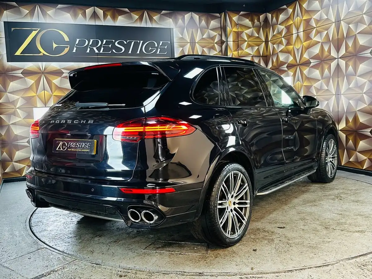 2015-porsche-cayenne-30td-big-43