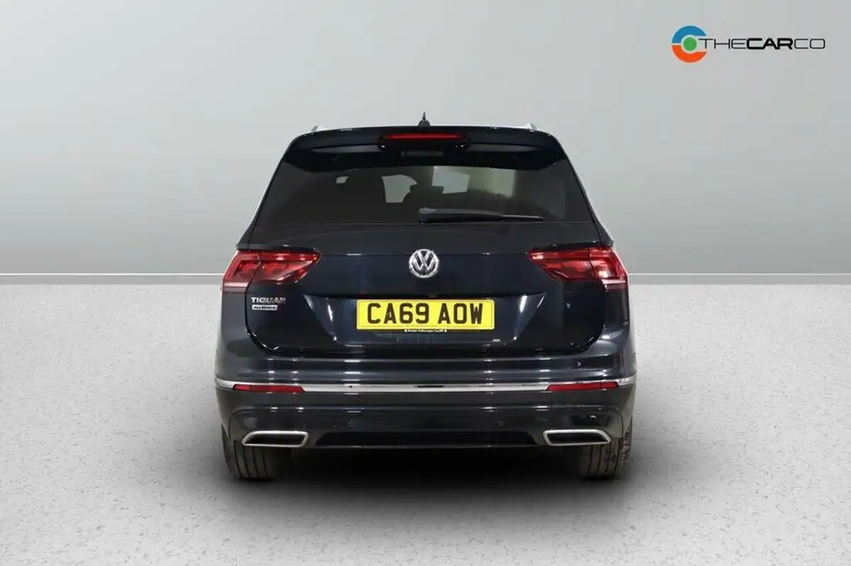 2019-volkswagen-tiguan-allspace-15-tsi-r-line-tech-big-7