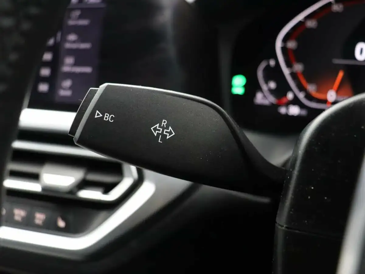 2020-bmw-3-series-20td-318d-m-sport-saloon-4d-auto-big-29