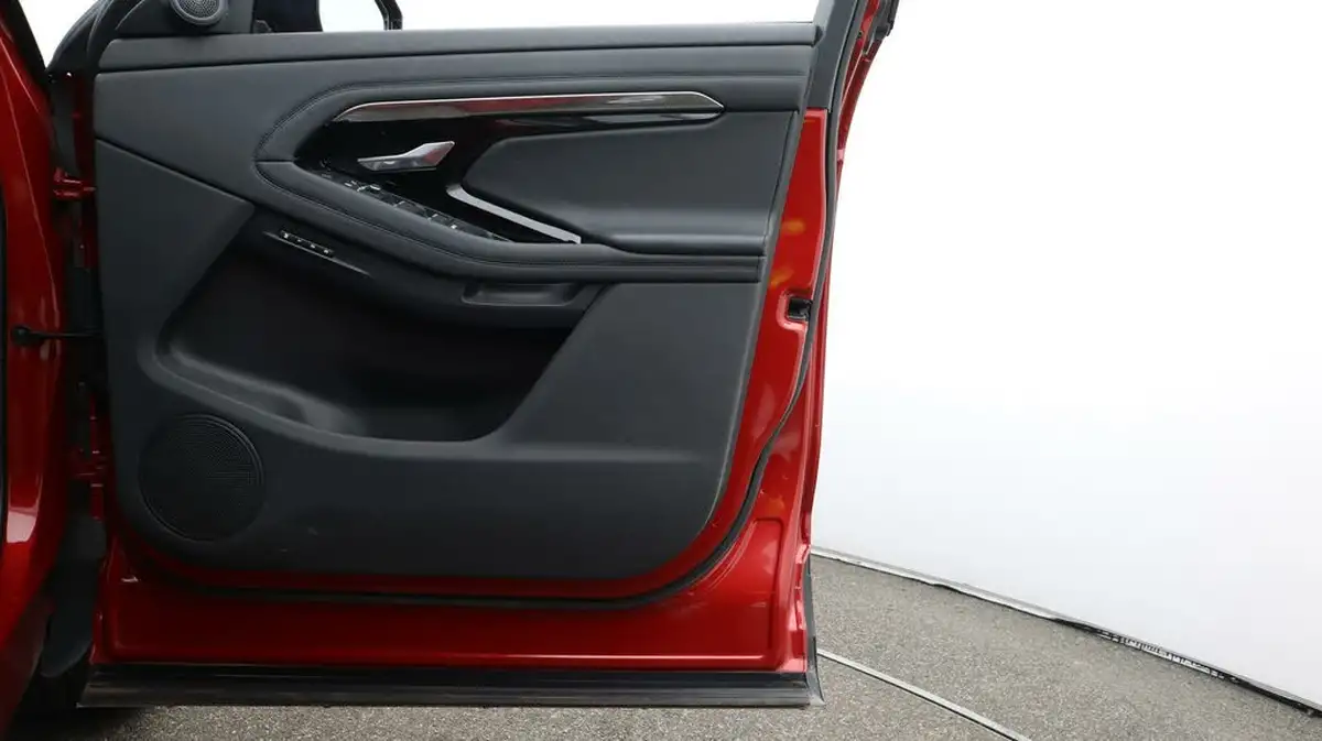 2020-land-rover-range-rover-evoque-20-p200-se-200bhp-big-15