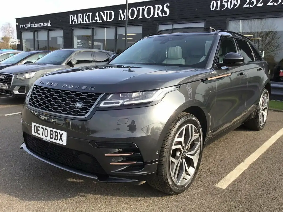 2020-land-rover-range-rover-velar-20-d240-r-dynamic-hse-big-2