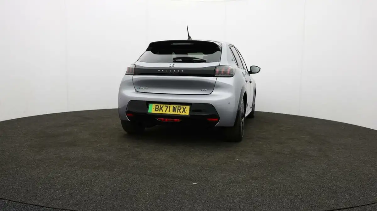 2021-peugeot-208-e-gt-50kwh-big-74