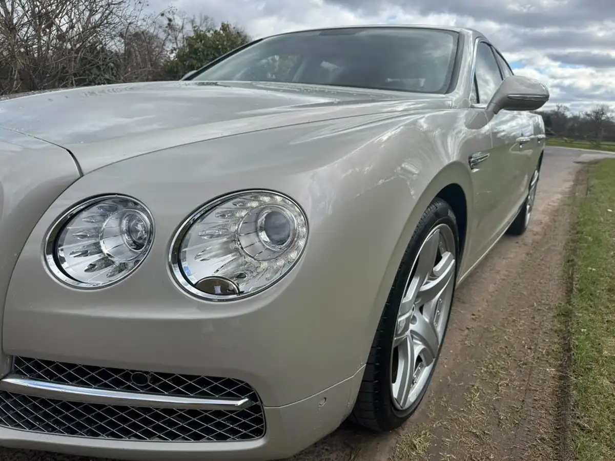 2014-bentley-flying-spur-60-mulliner-big-5