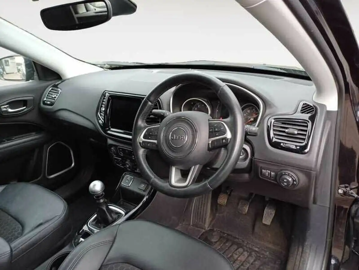 2020-jeep-compass-14-multiair-ii-night-eagle-big-4