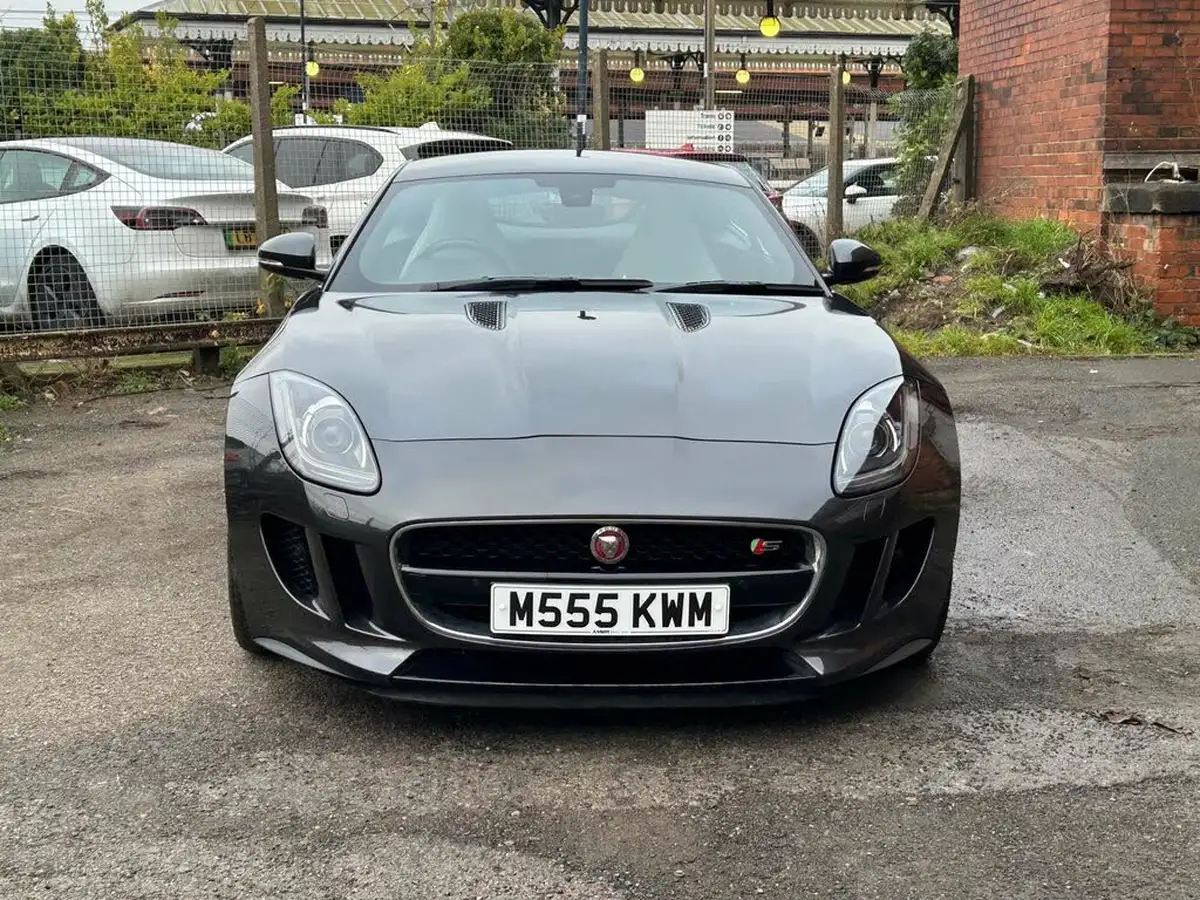 2015-jaguar-f-type-30-s-coupe-quickshift-big-1