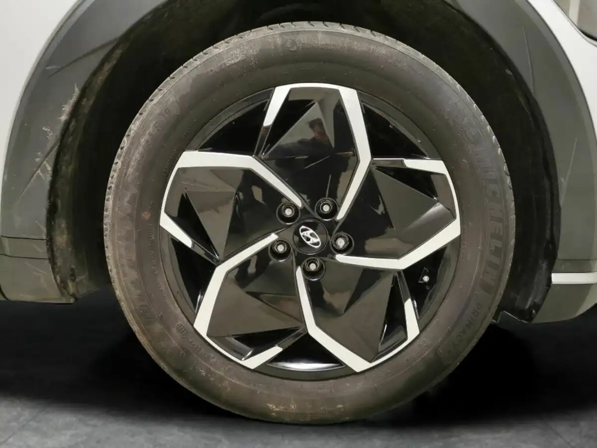 2022-hyundai-ioniq-5-e-se-connect-big-22