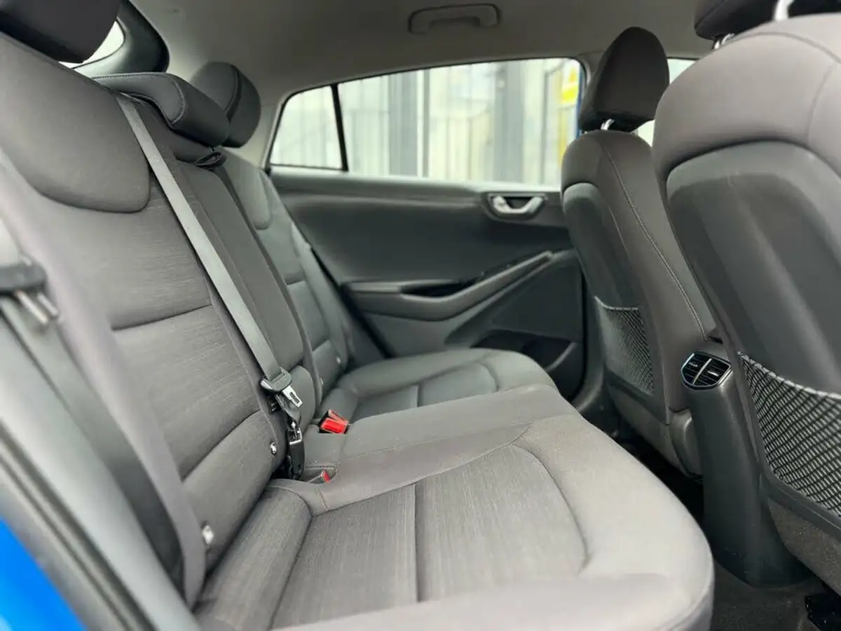 2018-hyundai-ioniq-16-gdi-premium-hybrid-big-7