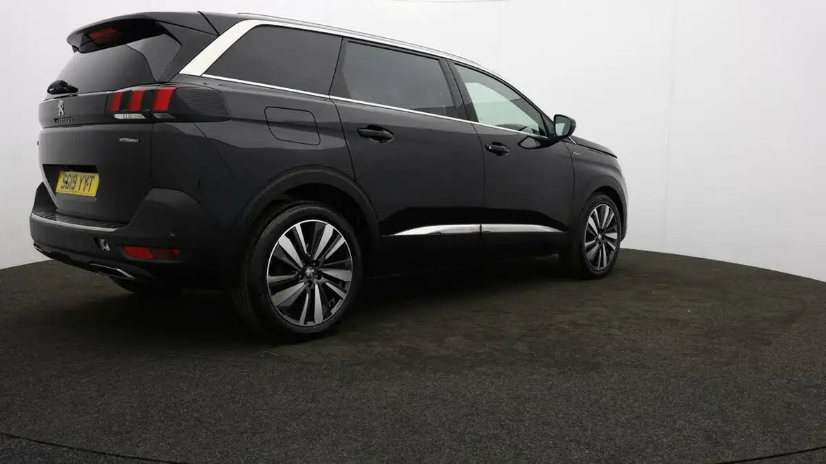 2019-peugeot-5008-suv-15-bluehdi-gt-line-premium-big-47