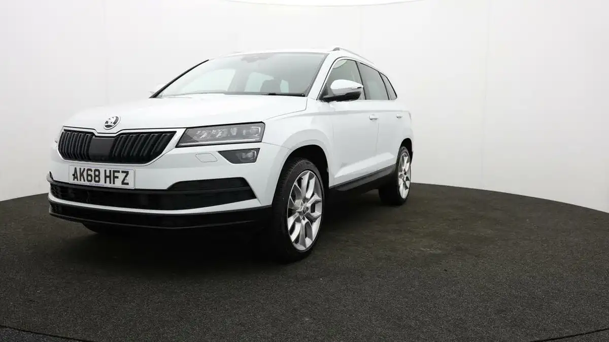 2018-skoda-karoq-20tdi-edition-big-54