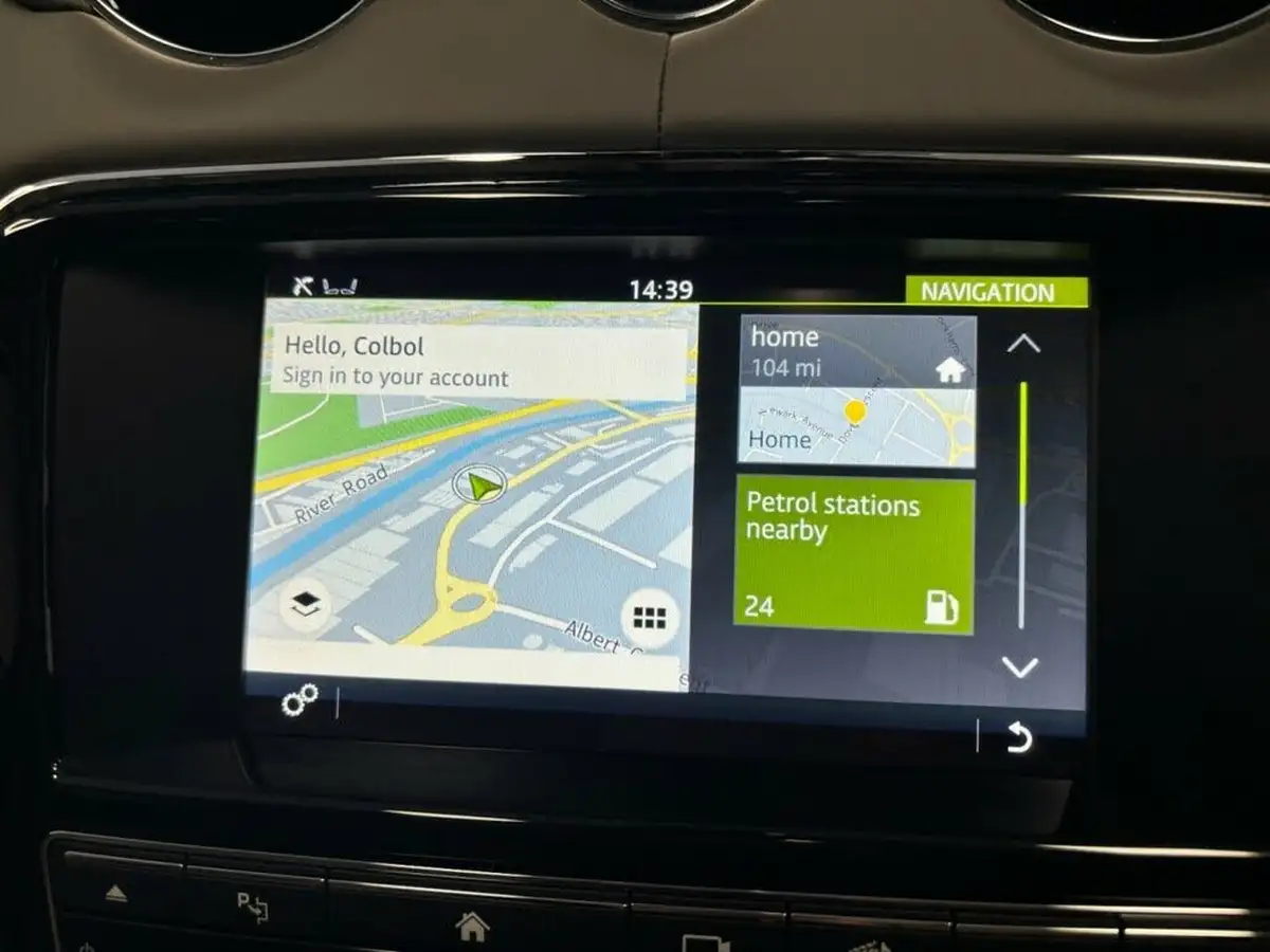 2015-jaguar-xj-series-30td-xj-portfolio-swb-auto-big-31