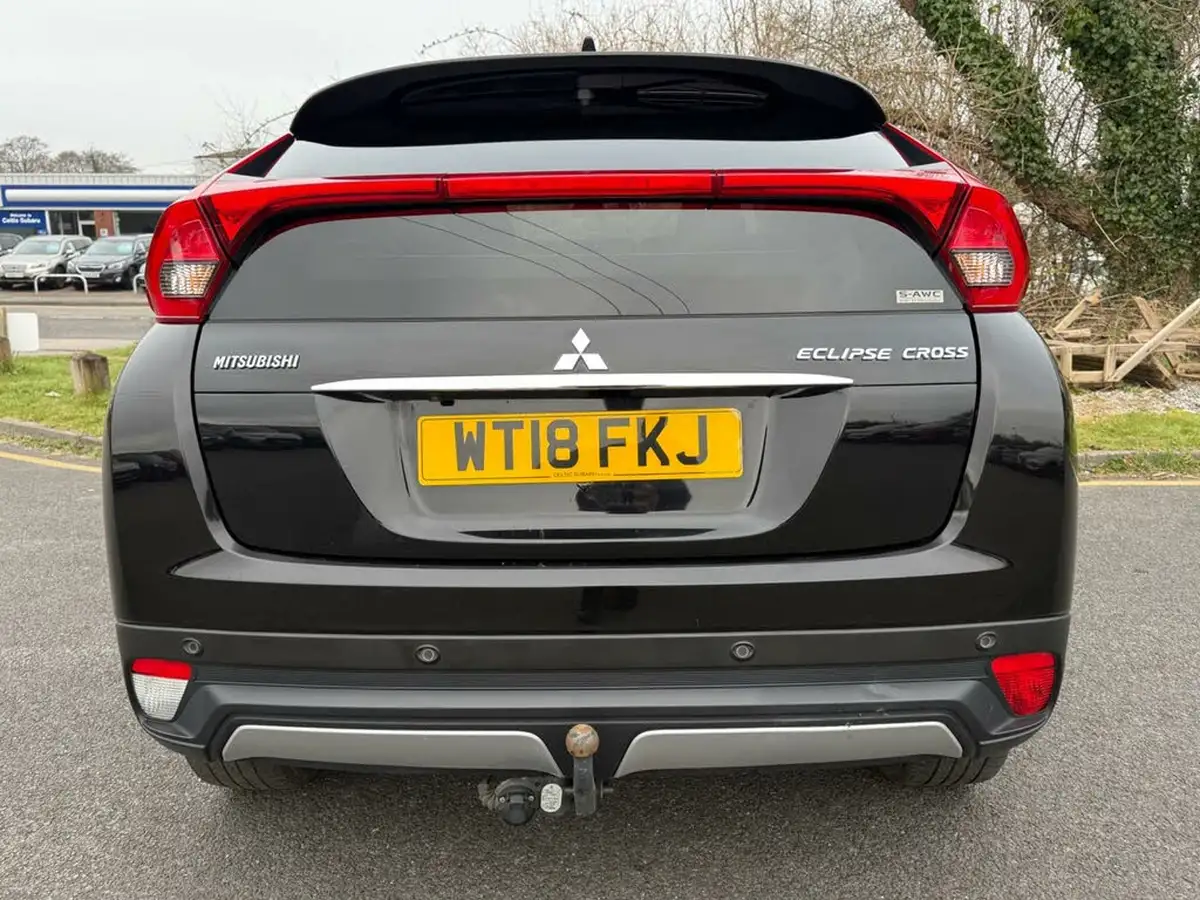 2018-mitsubishi-eclipse-cross-15-3-4wd-auto-big-5