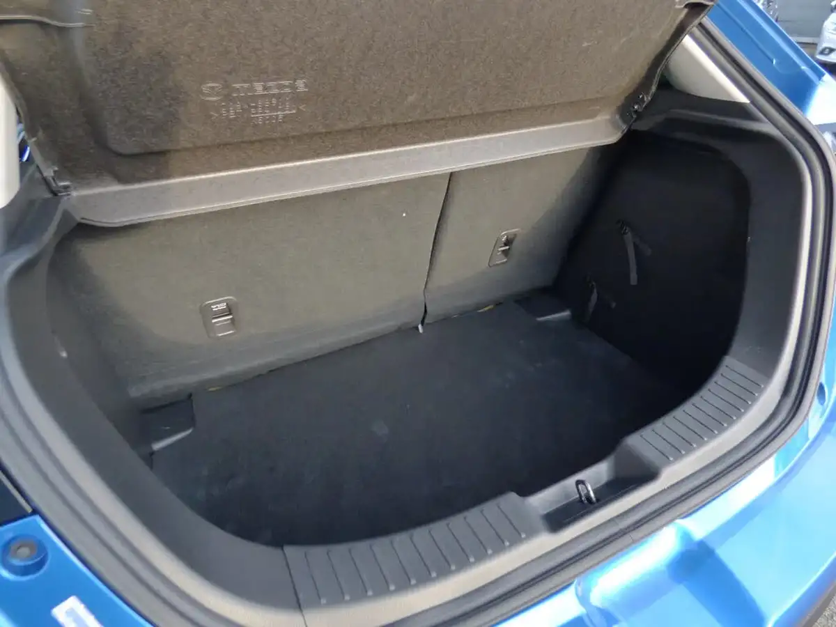 2018-mazda-mazda2-15-gt-sport-nav-115ps-ss-big-23