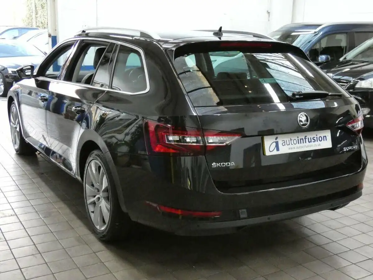 2018-skoda-superb-20-tsi-se-l-executive-220ps-ss-estate-big-24