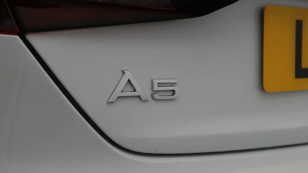 2021-audi-a5-20-35-tdi-s-line-sportback-5d-big-21