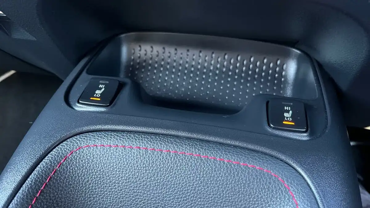 2022-toyota-corolla-20-vvt-i-excel-181bhp-trk-hatchback-big-38