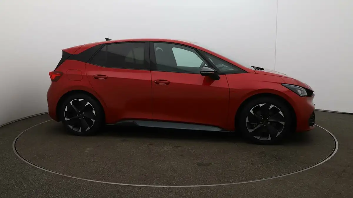 2022-cupra-born-e-v2-204ps-58kwh-big-39