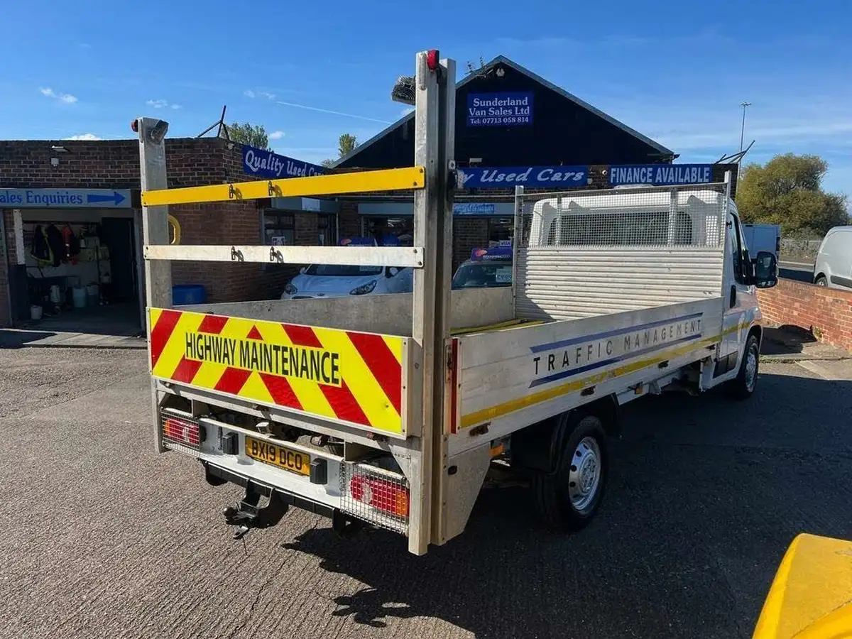 2019-peugeot-boxer-20-bluehdi-435-l4-big-2