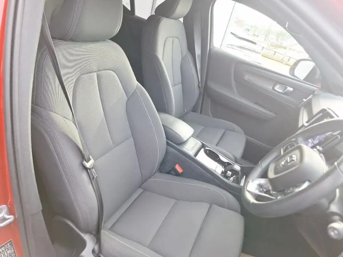 2021-volvo-xc40-e-twin-recharge-plus-big-12