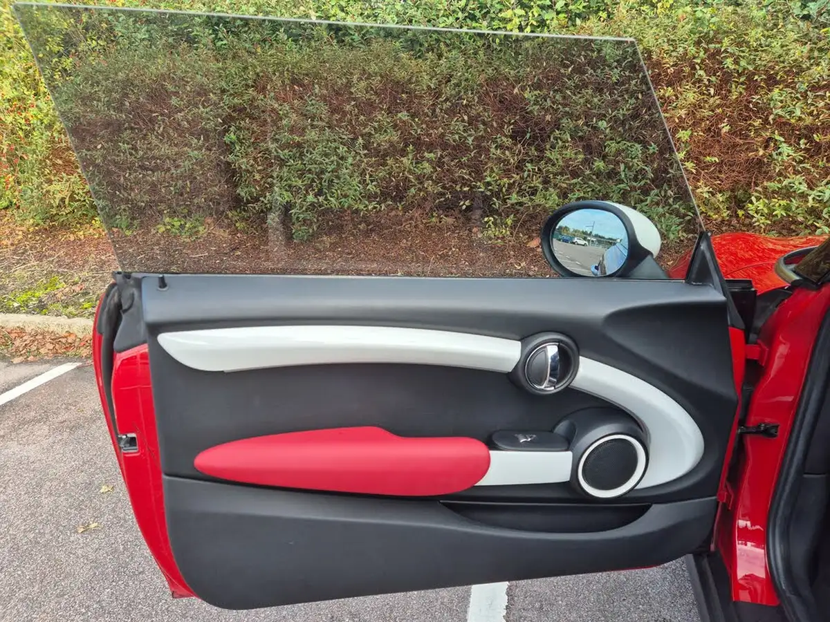 2014-mini-cooper-20-cooper-s-3d-sport-auto-big-9
