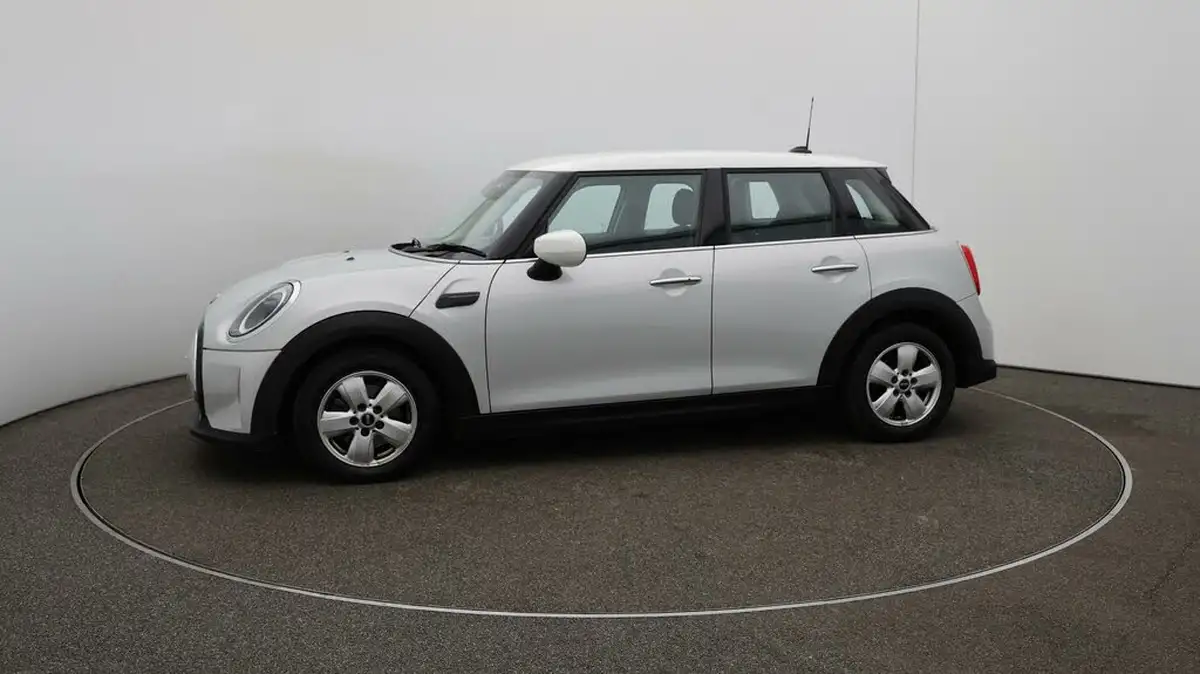2021-mini-cooper-15-cooper-classic-hatchback-5d-auto-big-64