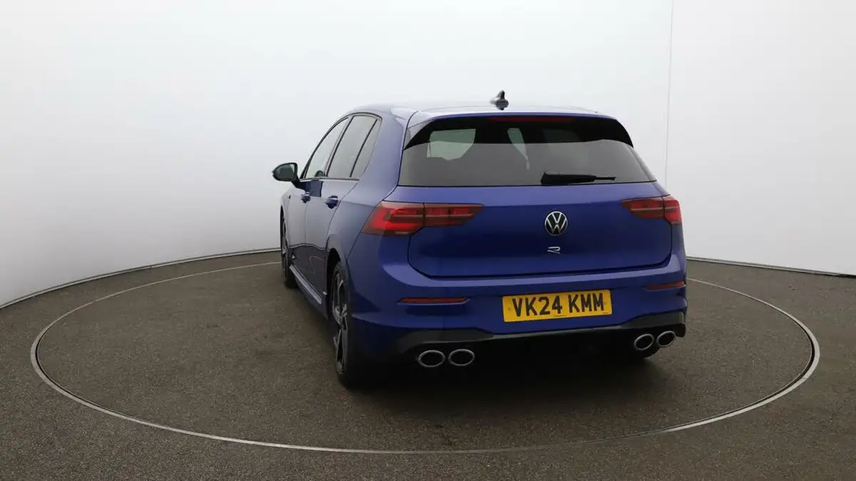 2024-volkswagen-golf-20-tsi-r-320ps-hatchback-big-52
