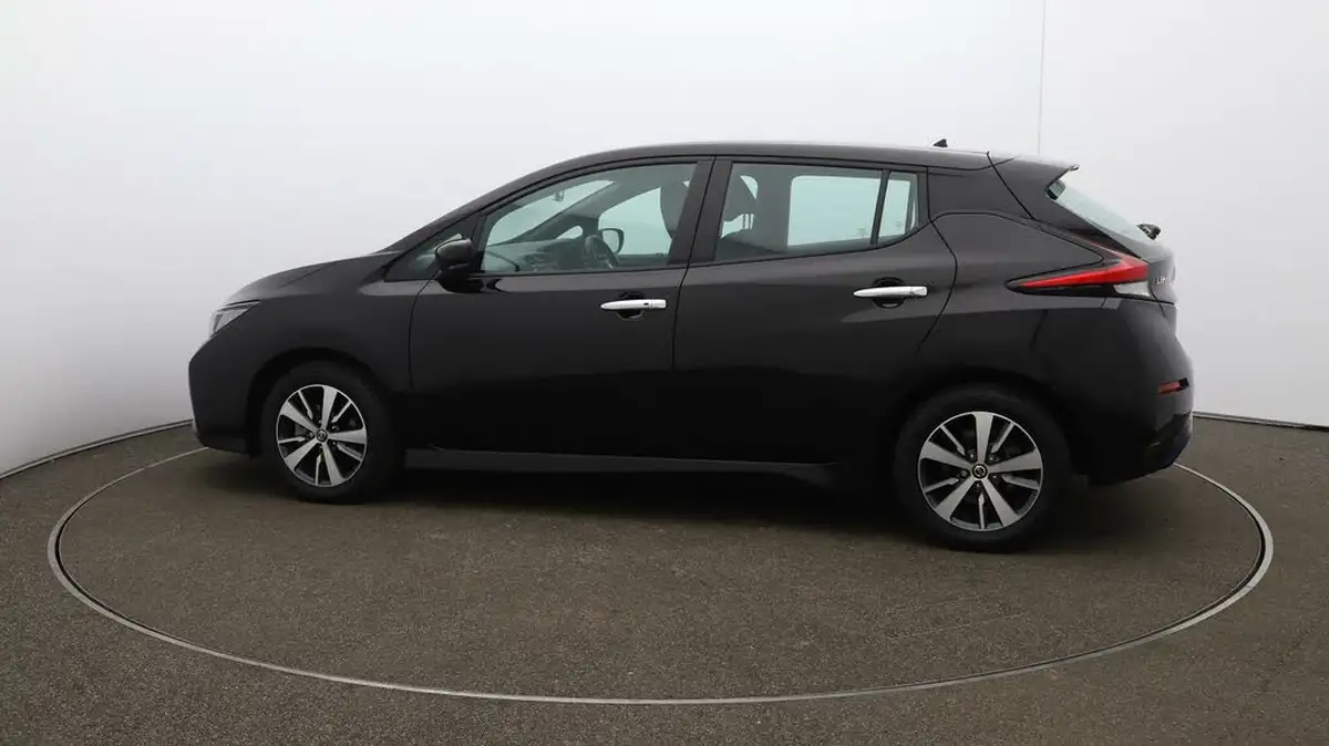 2022-nissan-leaf-e-acenta-big-55