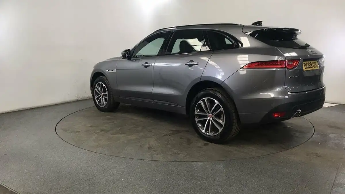 2019-jaguar-f-pace-20-i4d-r-sport-180ps-awd-auto-big-5
