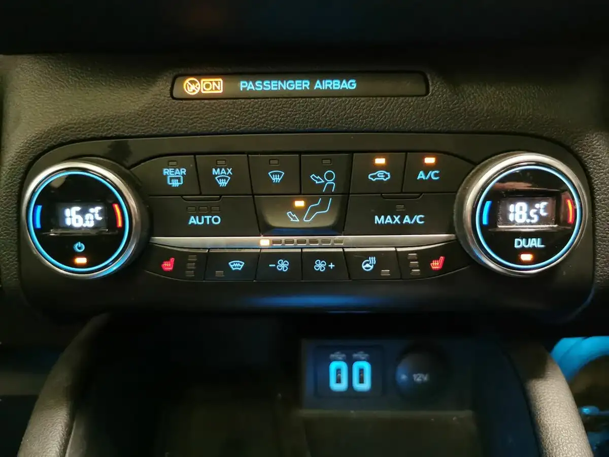 2022-ford-kuga-25t-st-line-x-edition-225ps-phev-big-21