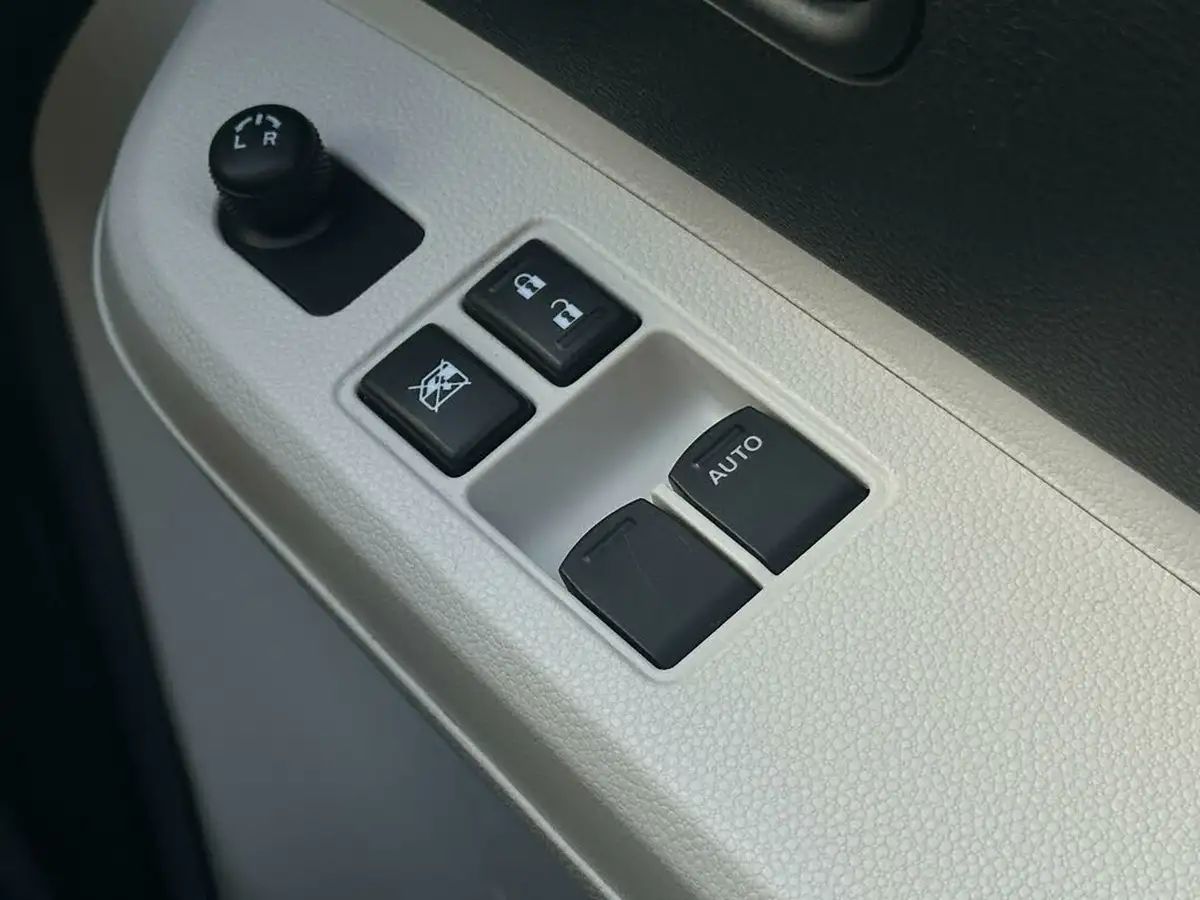 2020-suzuki-ignis-12-dualjet-sz3-90ps-shvs-1242cc-big-12