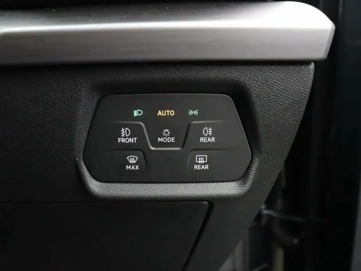2024-seat-leon-10-etsi-evo-fr-hatchback-big-32