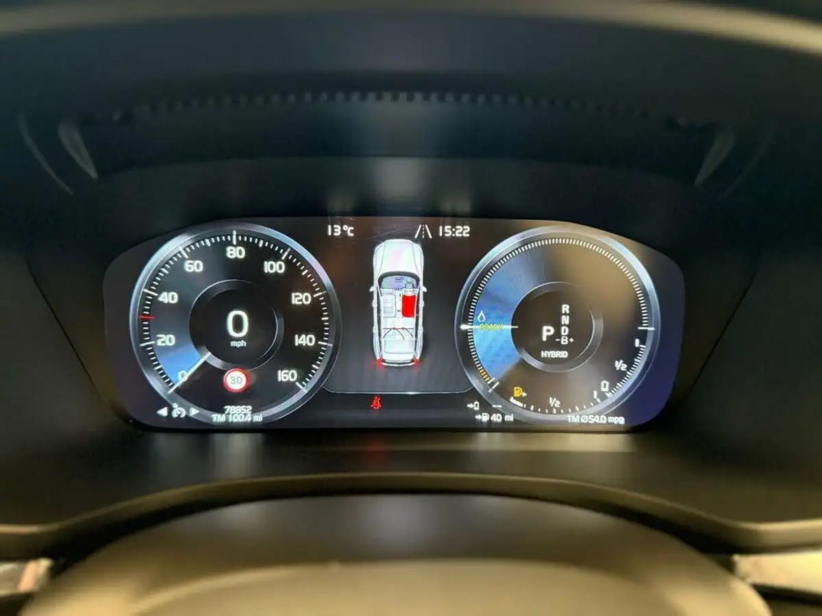 2020-volvo-v60-20-t6-r-design-big-17