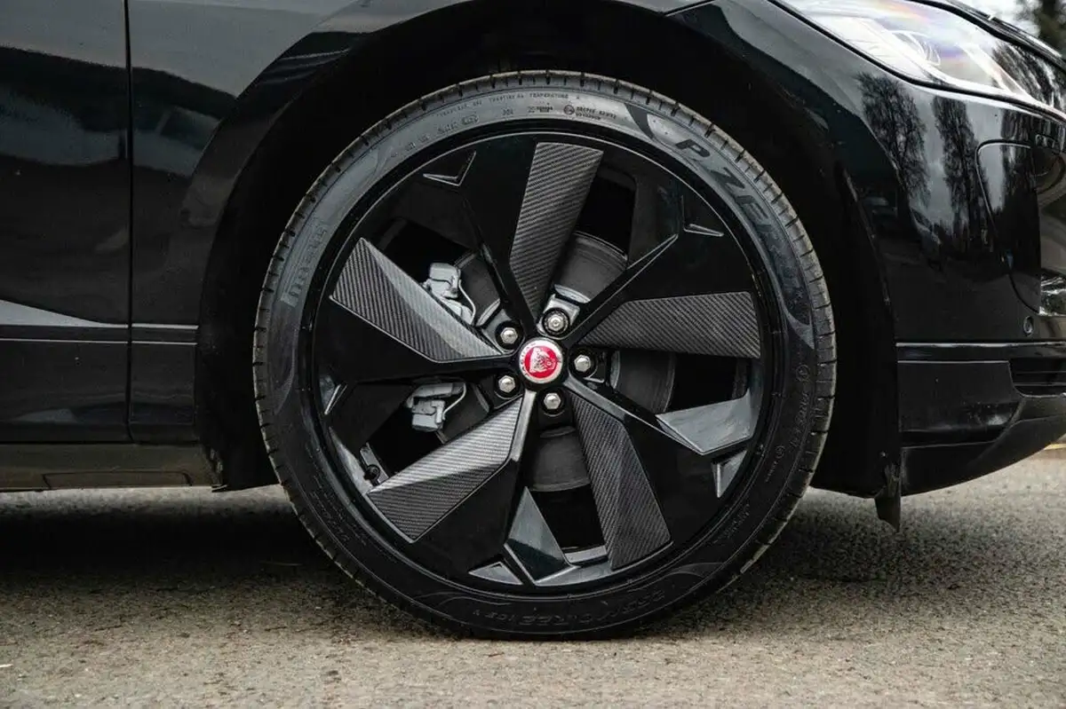 2021-jaguar-i-pace-ev400-hse-black-big-6
