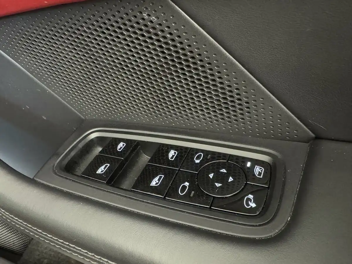 2021-porsche-taycan-e-4s-571ps-performance-battery-plus-big-24