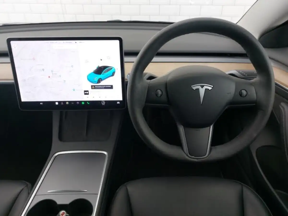 2021-tesla-model-3-e-long-range-awd-big-6
