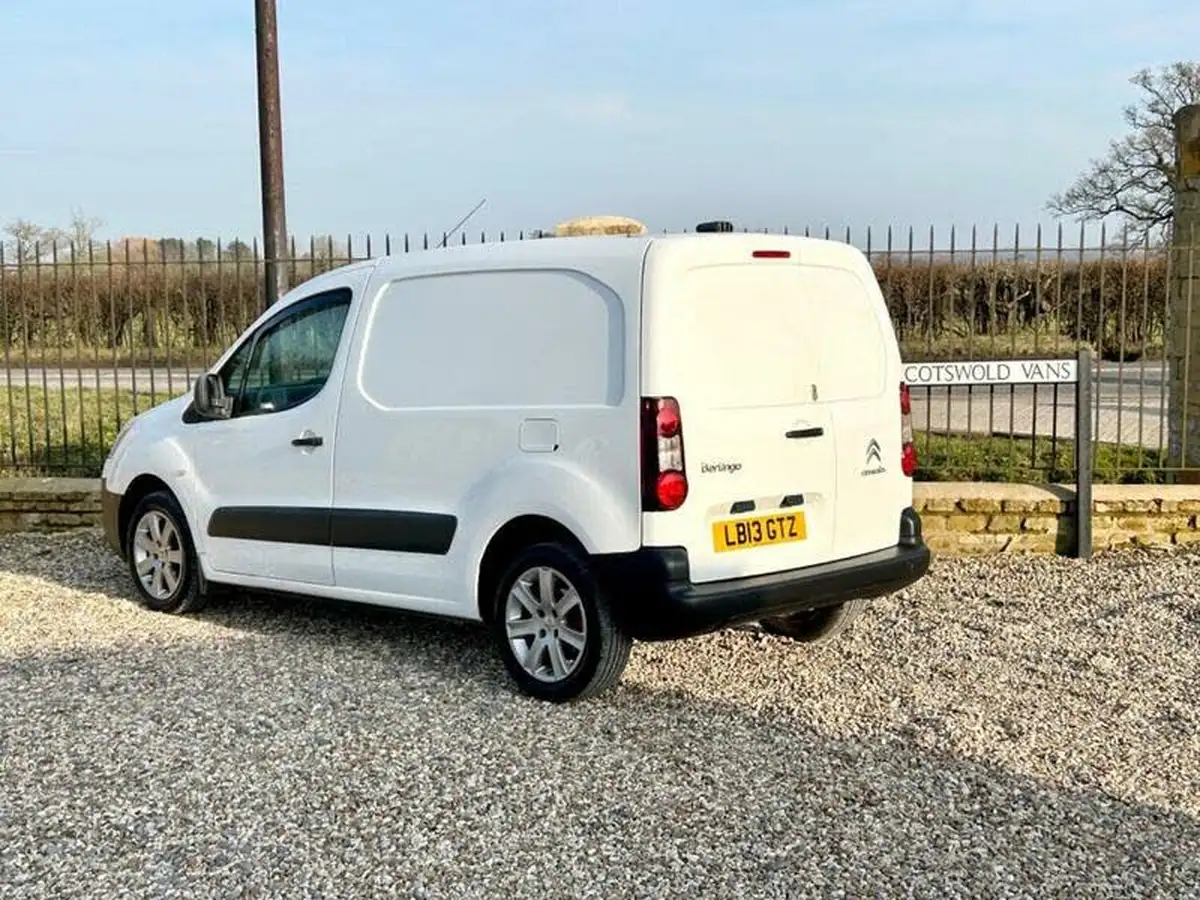2013-citroen-berlingo-16td-l1-625-x-16hdi-75-panel-big-6