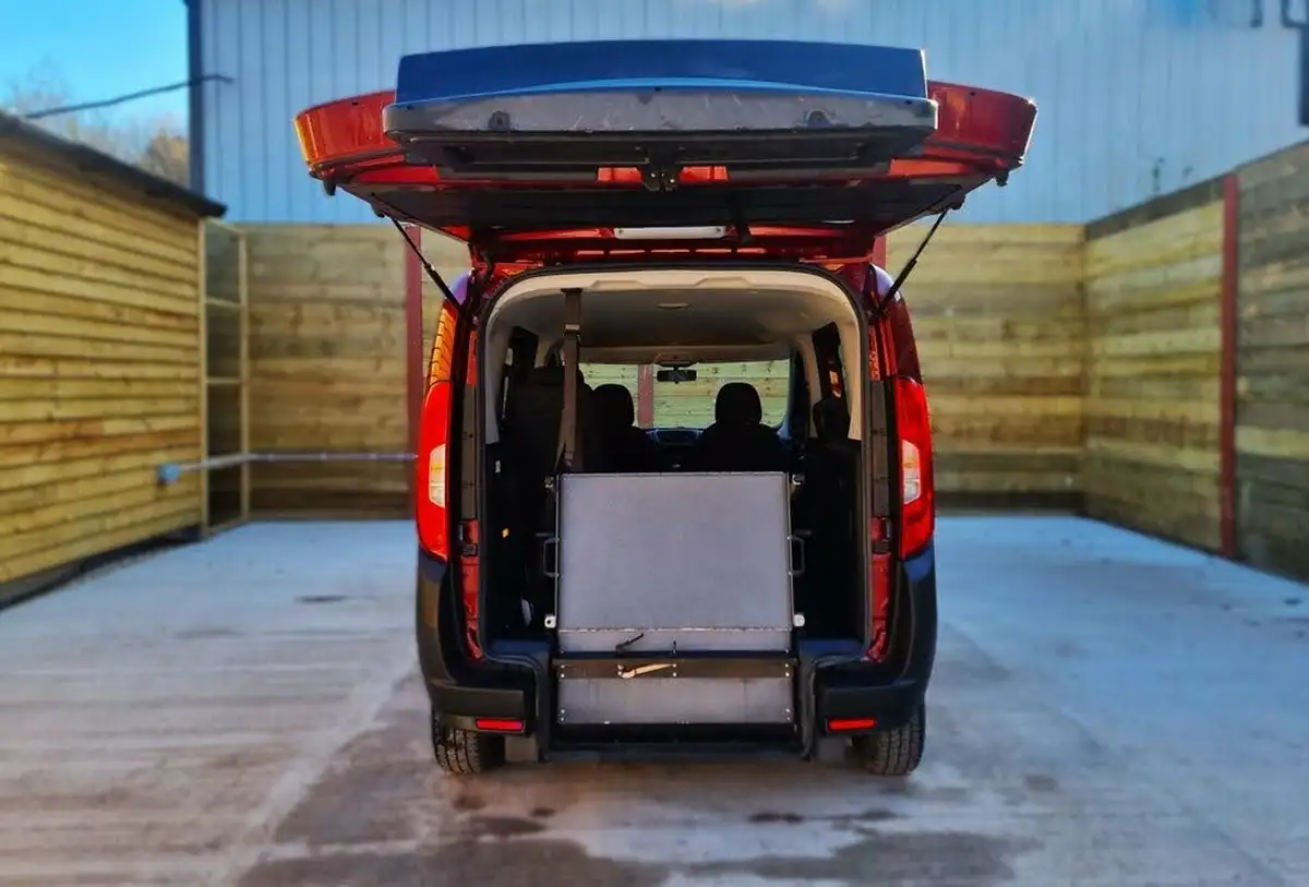 2017-fiat-doblo-14-pop-big-15