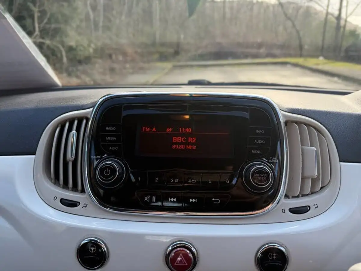 2016-fiat-500-12-pop-big-9
