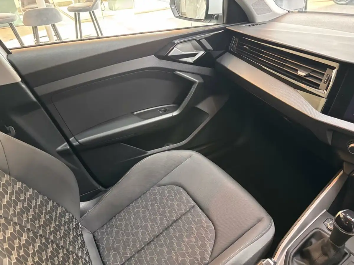 2021-audi-a1-15-35-tfsi-sport-big-40