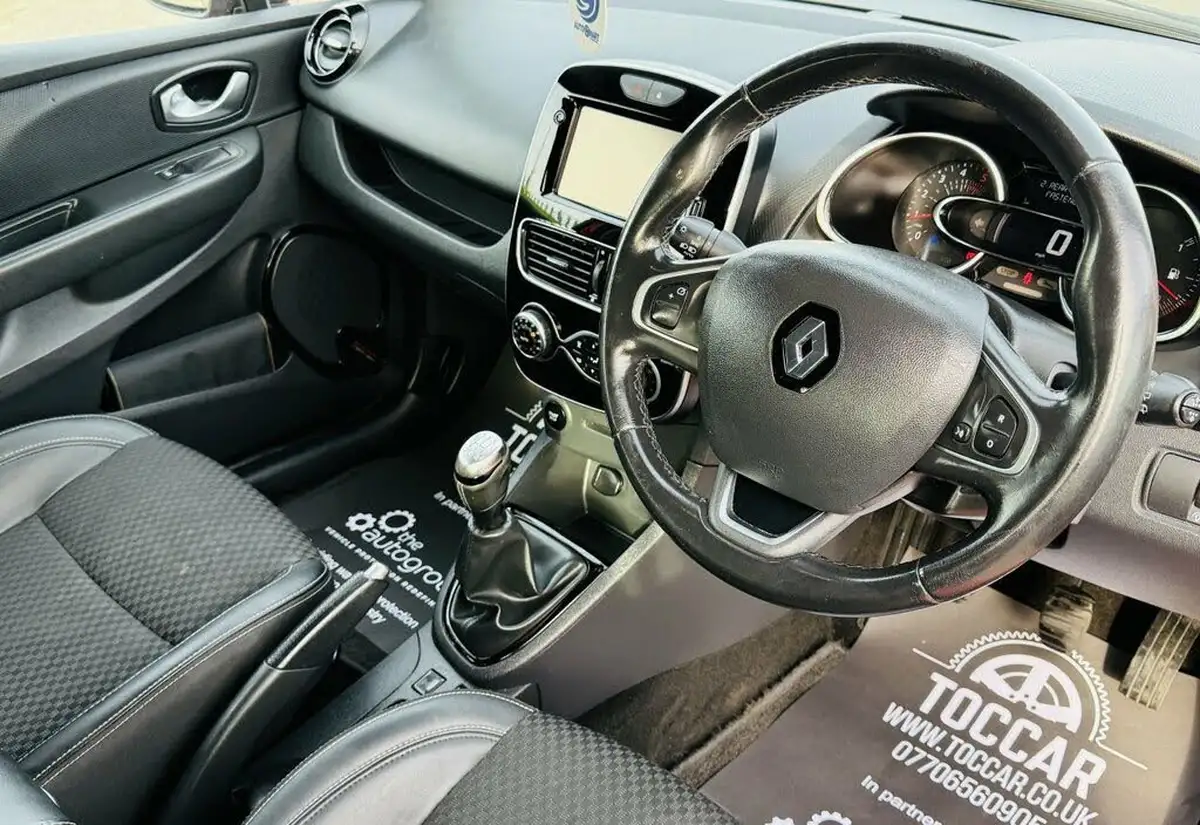 2017-renault-clio-15dci-dynamique-s-nav-90bhp-big-9