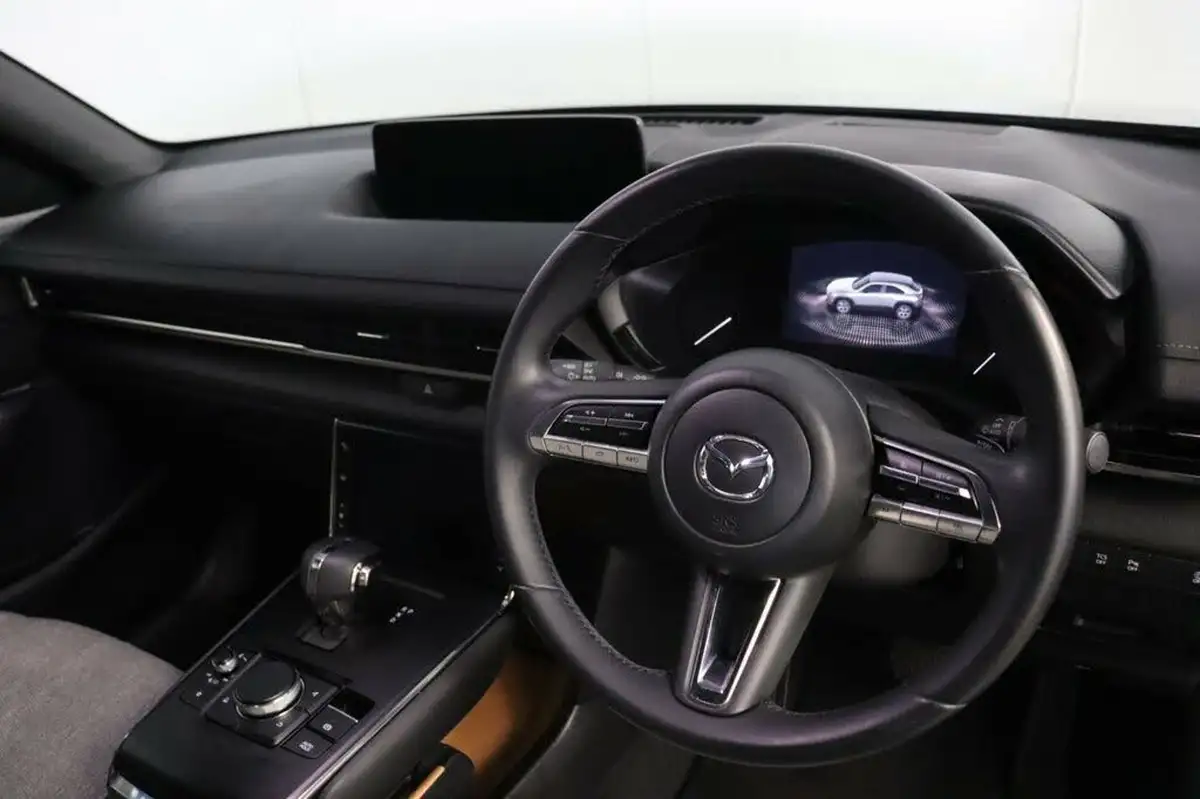 2021-mazda-mx-30-e-se-l-lux-big-23
