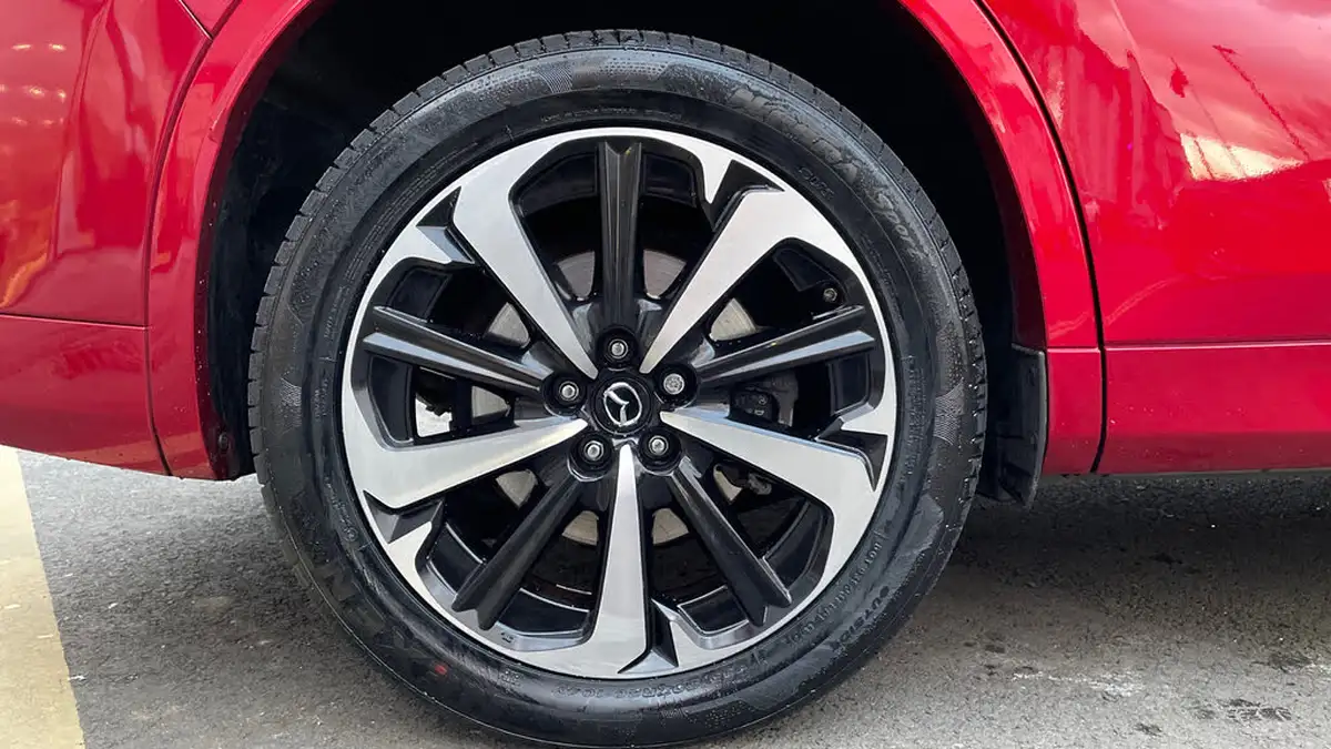 2022-mazda-cx-60-25-e-skyactiv-takumi-big-18
