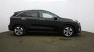 2021-kia-e-niro-ev-3-small-50