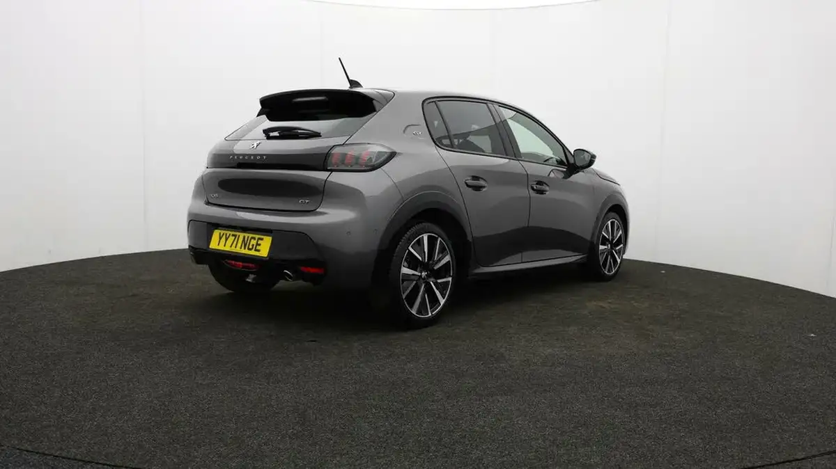 2021-peugeot-208-12-puretech-gt-100bhp-big-77