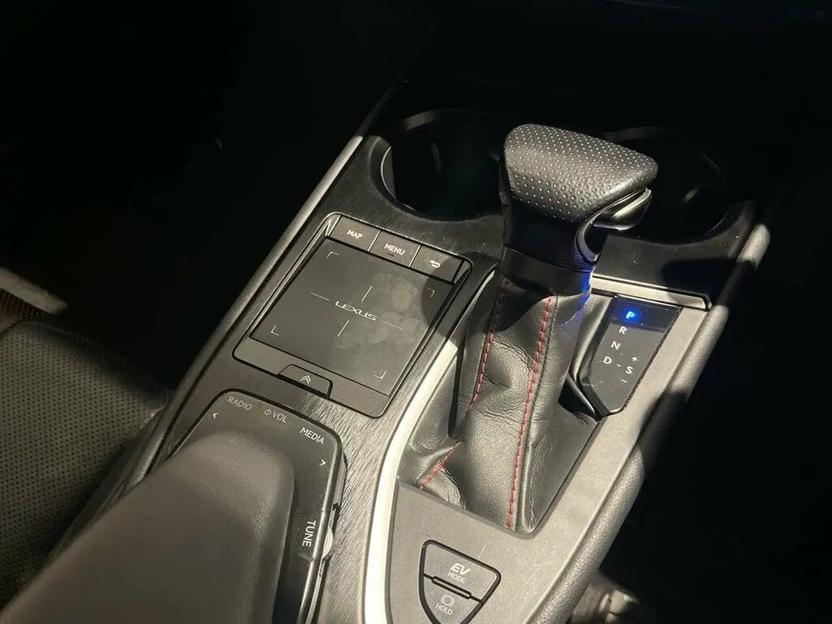 2021-lexus-ux-250h-20-f-sport-premium-pack-without-navigation-big-11
