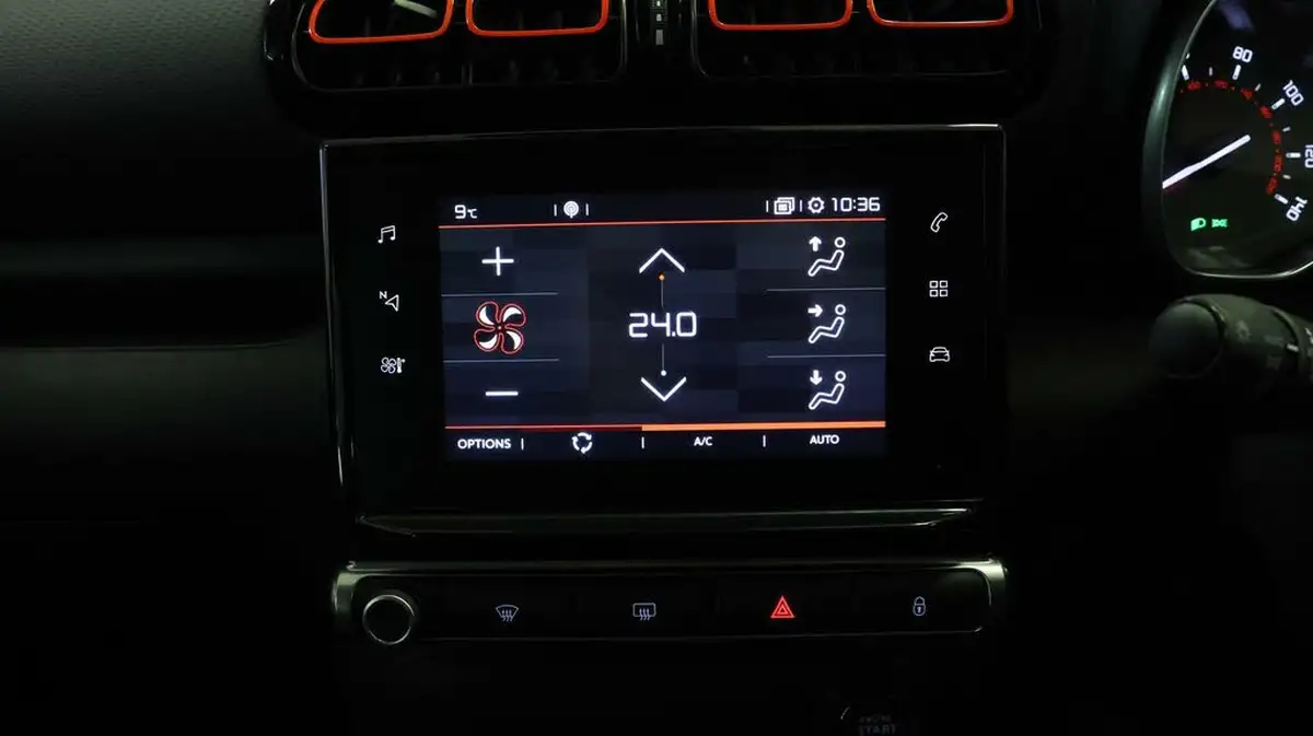 2020-citroen-c3-aircross-12-puretech-flair-110ps-ss-big-11
