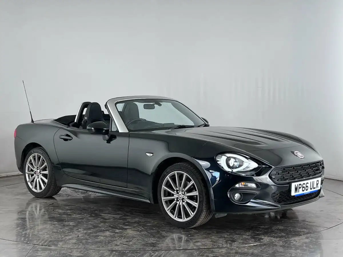 2016-fiat-124-14-multiair-124-spider-lusso-plus-big-0