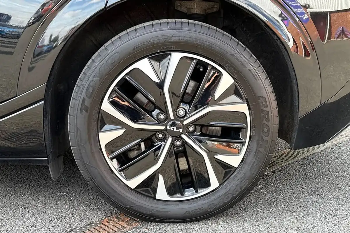 2021-kia-ev6-e-gt-line-225bhp-heat-pump-big-11